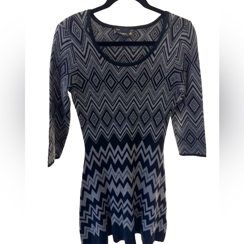 Just β¦. Taylor Women s Black/white Knit 3/4β Sleeve Aline Sweater Dress M